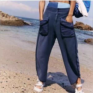 Free People FP Movement Timko Midnight Navy Relaxed Wide Leg Pants Size Medium